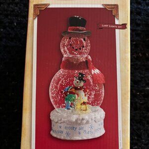 Vintage 2004 Hallmark Snowman Snow globe in original box